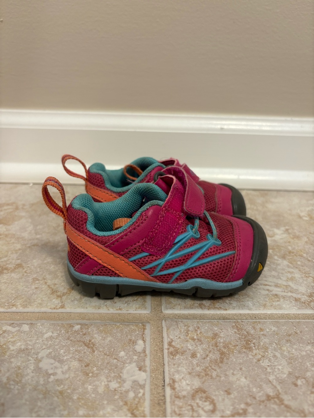 Keen Kids Magenta, Teal & Orange Trail Sneakers